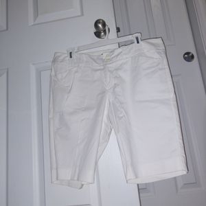 Women's Capri Shorts